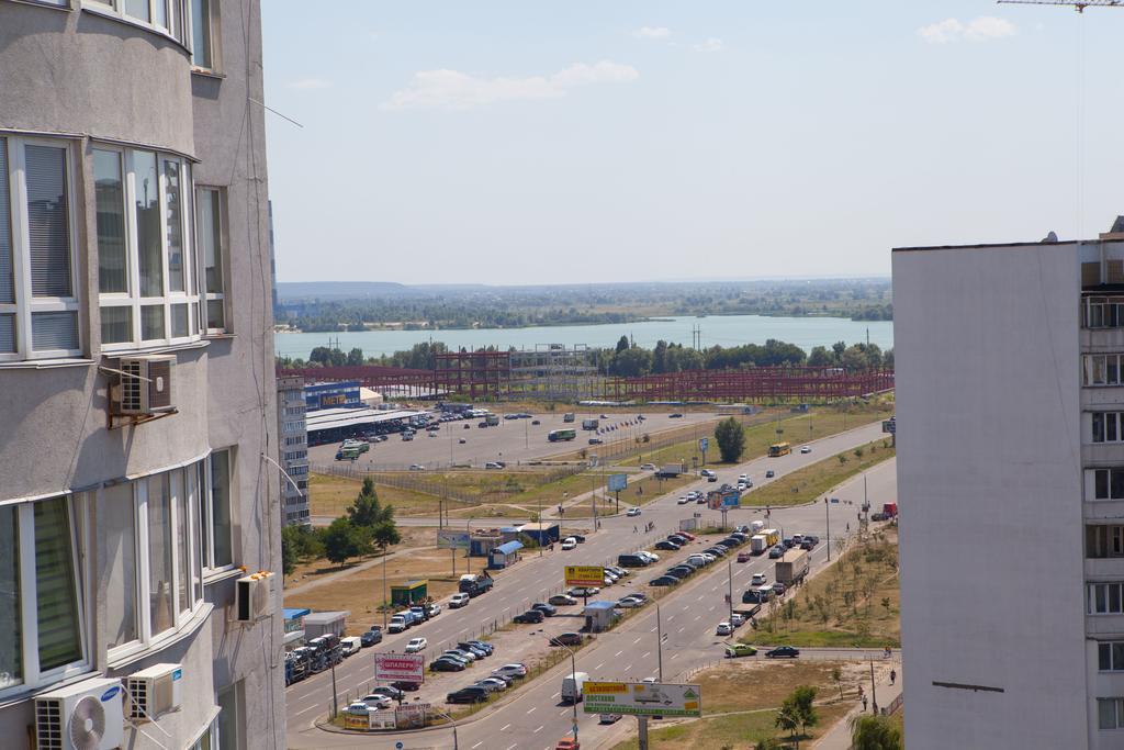 Apartment In 2 Min From Poznyaky Metro Station Киев Экстерьер фото